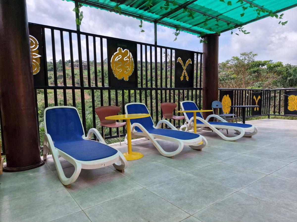 Aburi Cactus Creek Hotel מראה חיצוני תמונה