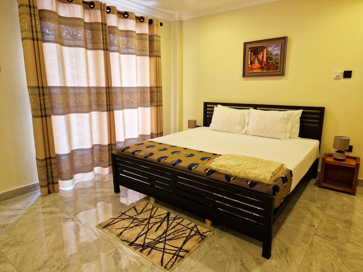 Aburi Cactus Creek Hotel מראה חיצוני תמונה