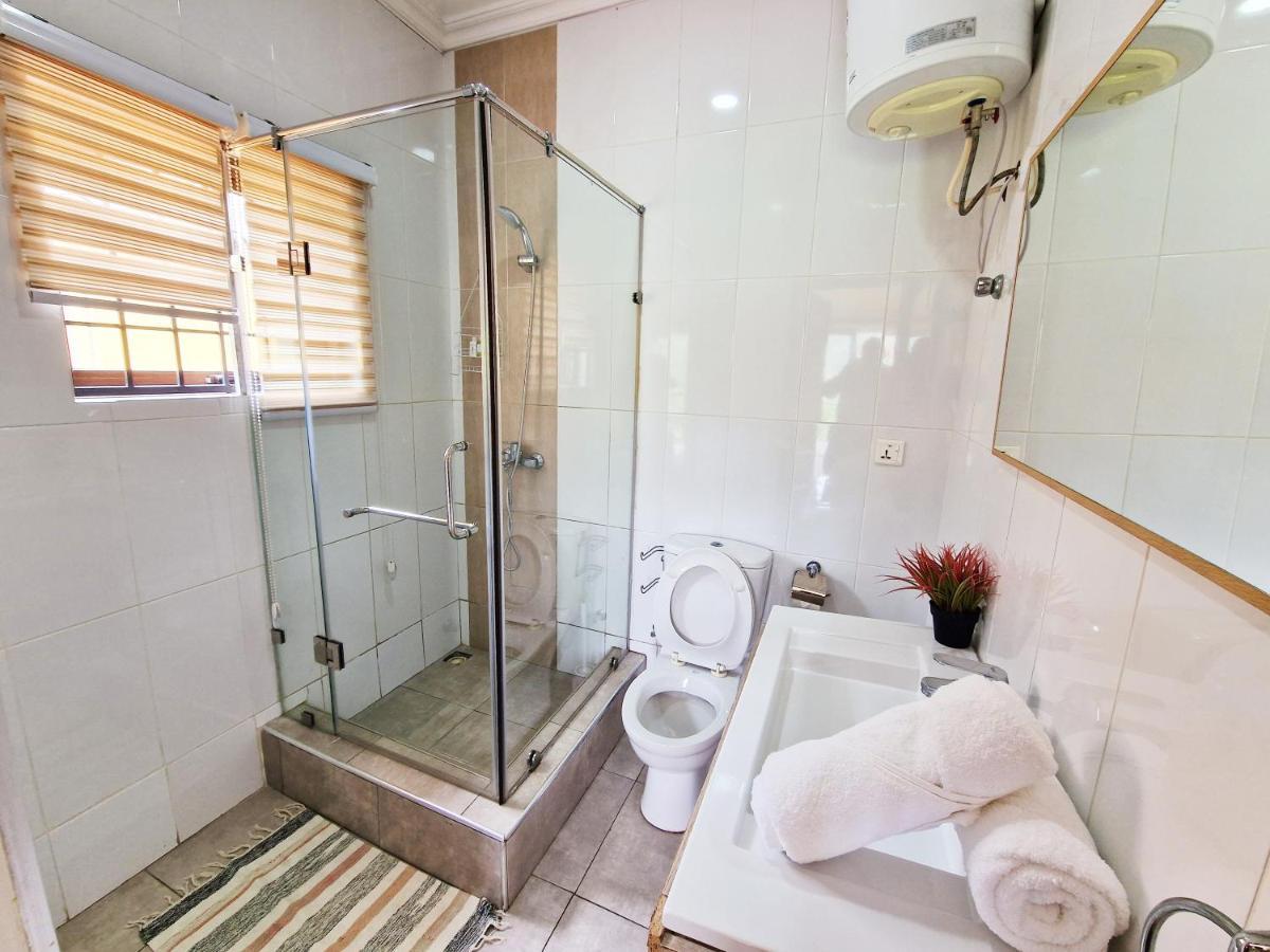 Aburi Cactus Creek Hotel מראה חיצוני תמונה